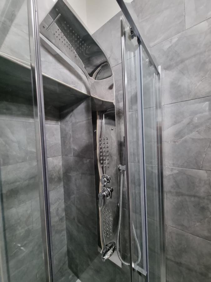 B&B Casa 那不勒斯 外观 照片